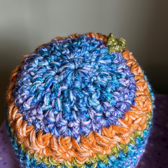 Colorful Crochet Sunflower Beanie medium soft double strings acrylic yarn new - Picture 6 of 9